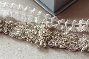 Art deco inspired bridal lace garter