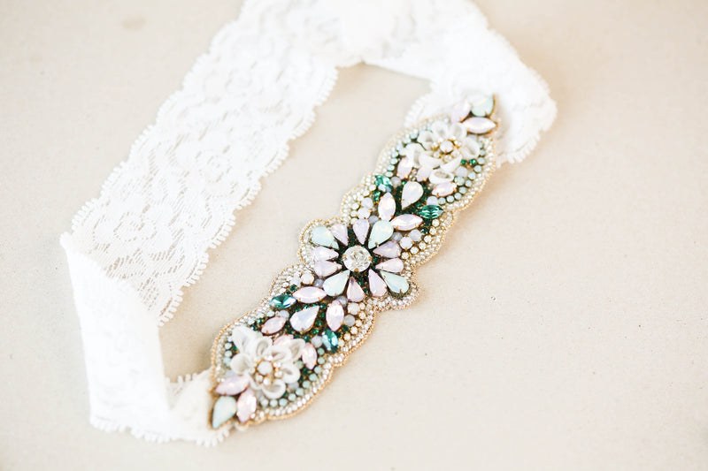 Designer wedding color embellished with crystals - Style R117