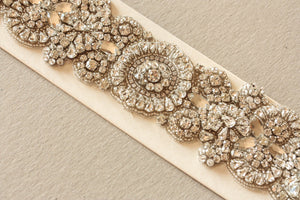 Bridal sash - Voglia silver 18 inches