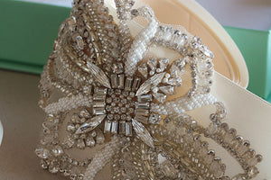 Beaded bridal sash in ivory and silver - Terni