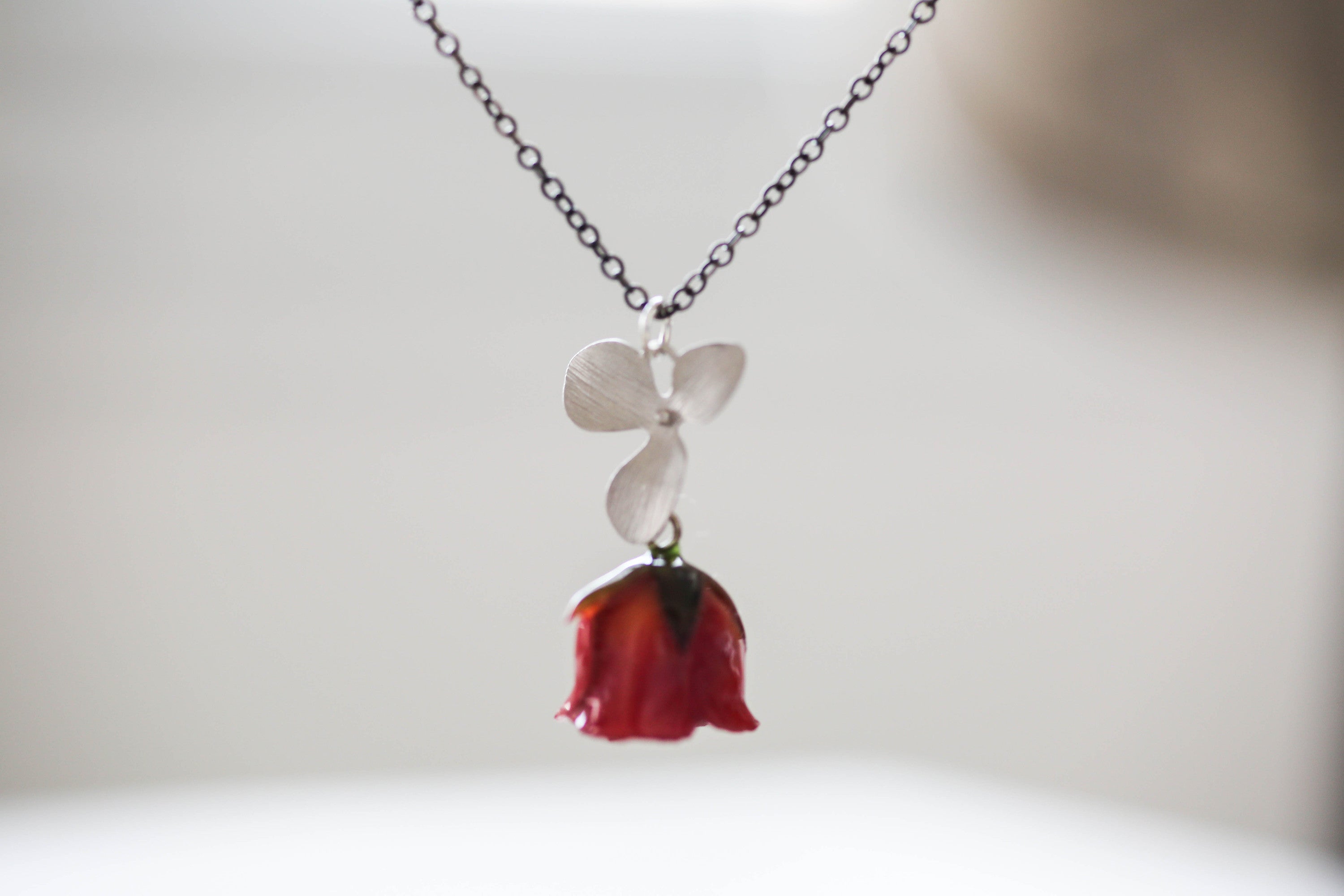 Rose bud clearance necklace