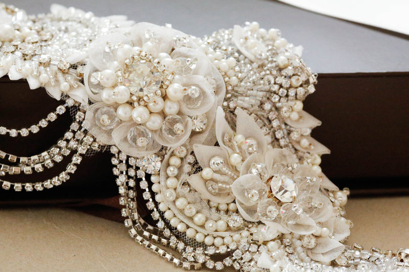 Vintage style wedding dress belt