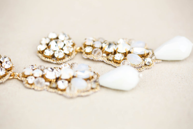 Bridal Drop Earrings with Pearls and Crystals