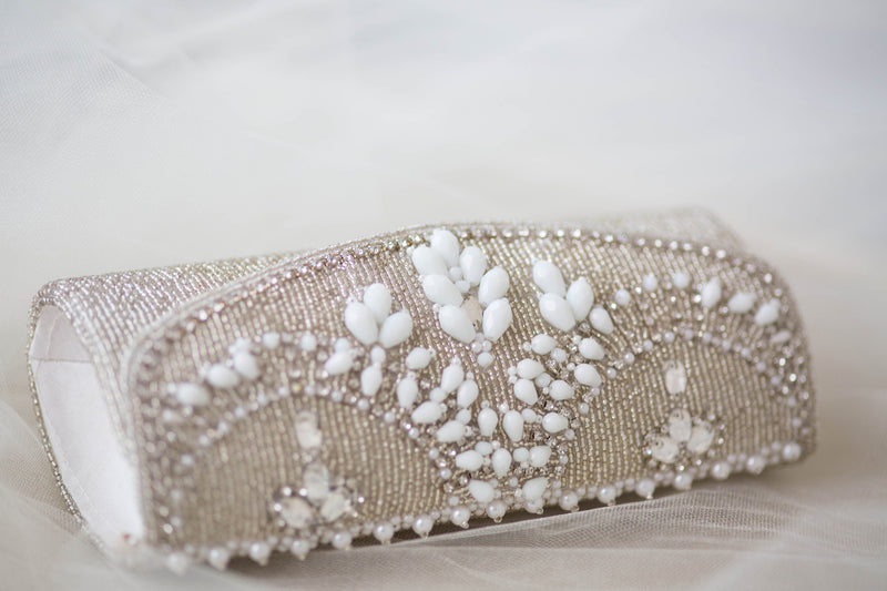 designer beaded bridal clutches and purses