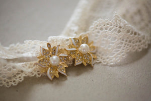 Gold floral lace wedding garter - Style R15 (Ready to ship)