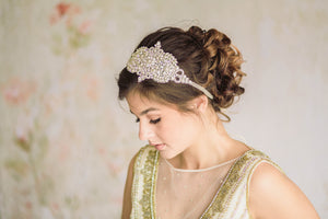 Pearl bridal headpieces