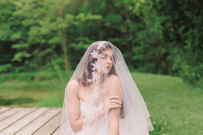 https://www.millieicaro.com/cdn/shop/products/wedding_veils_800x.jpg?v=1571438588